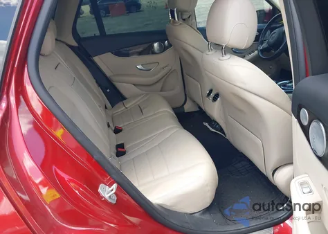 2016 Mercedes-Benz Glc 300 4Matic from USA, damaged, VIN WDC0G4KBXGF018198